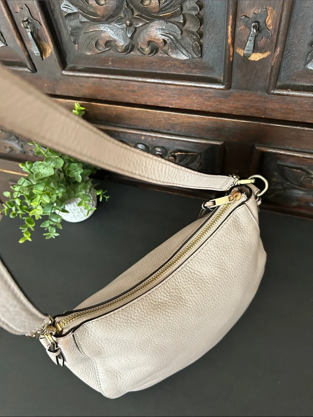 kate spade Pebbled Leather Shoulder Crossbody in Taupe